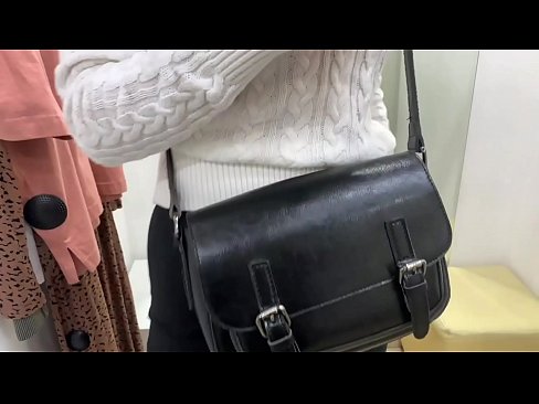 ❤️ Masturbación pública de la joven zorra FeralBerry con un consolador en el probador ️❌ Putas en es.kassavrn.ru ❌️